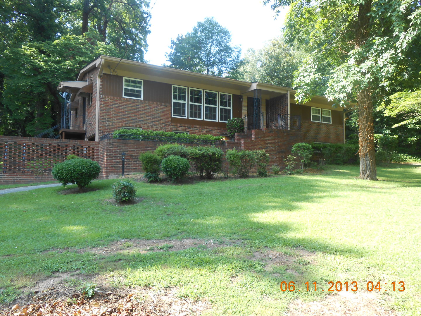Atlanta House: 2737 Engle Road NW