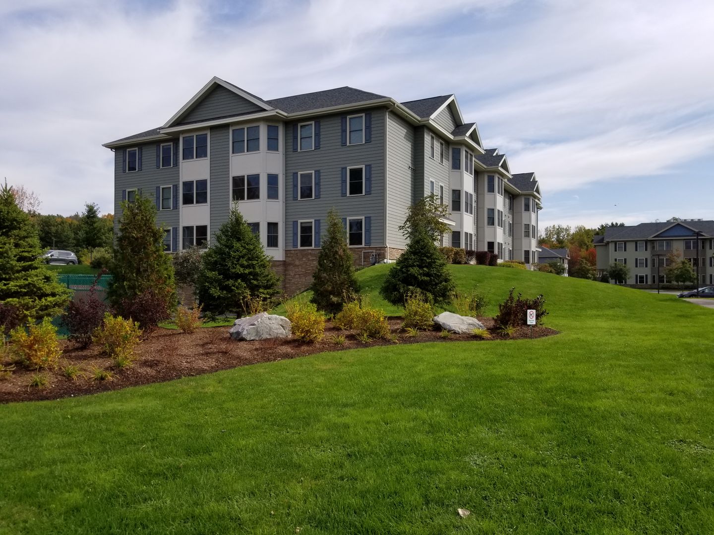 Essex Junction Apartment: 375 Autumn Pond Way