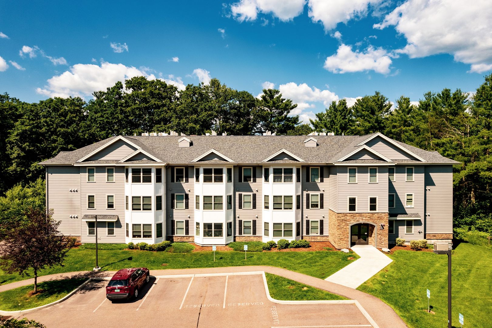 Essex Junction Apartment: 375 Autumn Pond Way
