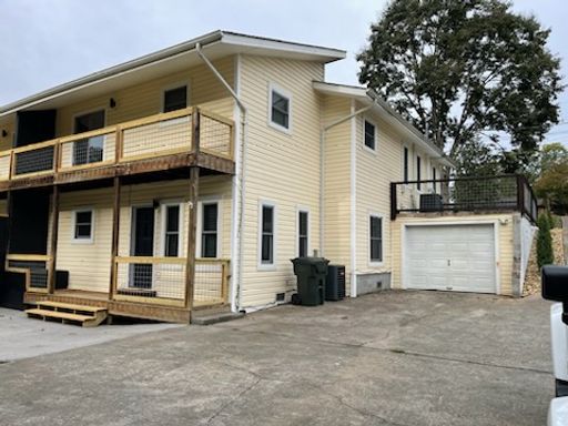 Location & Convenience!!! – photo 1