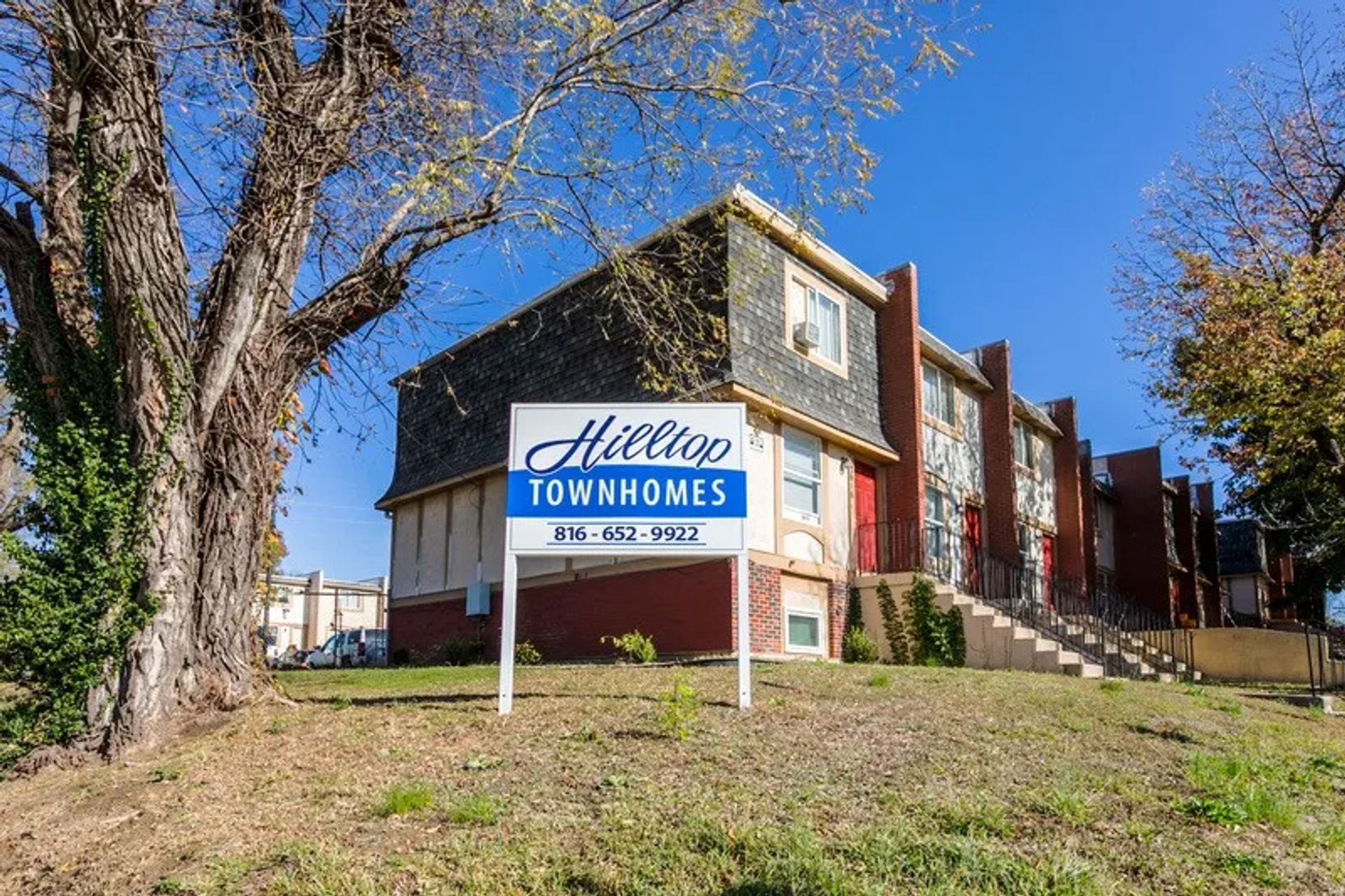 Kansas City Apartment: 2420 Delavan Avenue