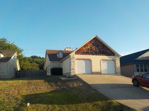 LAKEWAY - 2 BED DUPLEX *** FREE RENT : 1 OR 2 YR LEASE w/ qualified app- CALL FOR DETAILS ***