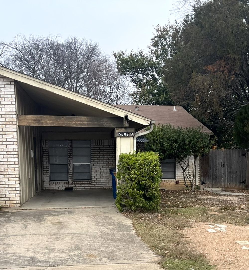 Austin Apartment: 5302 Indio Cir