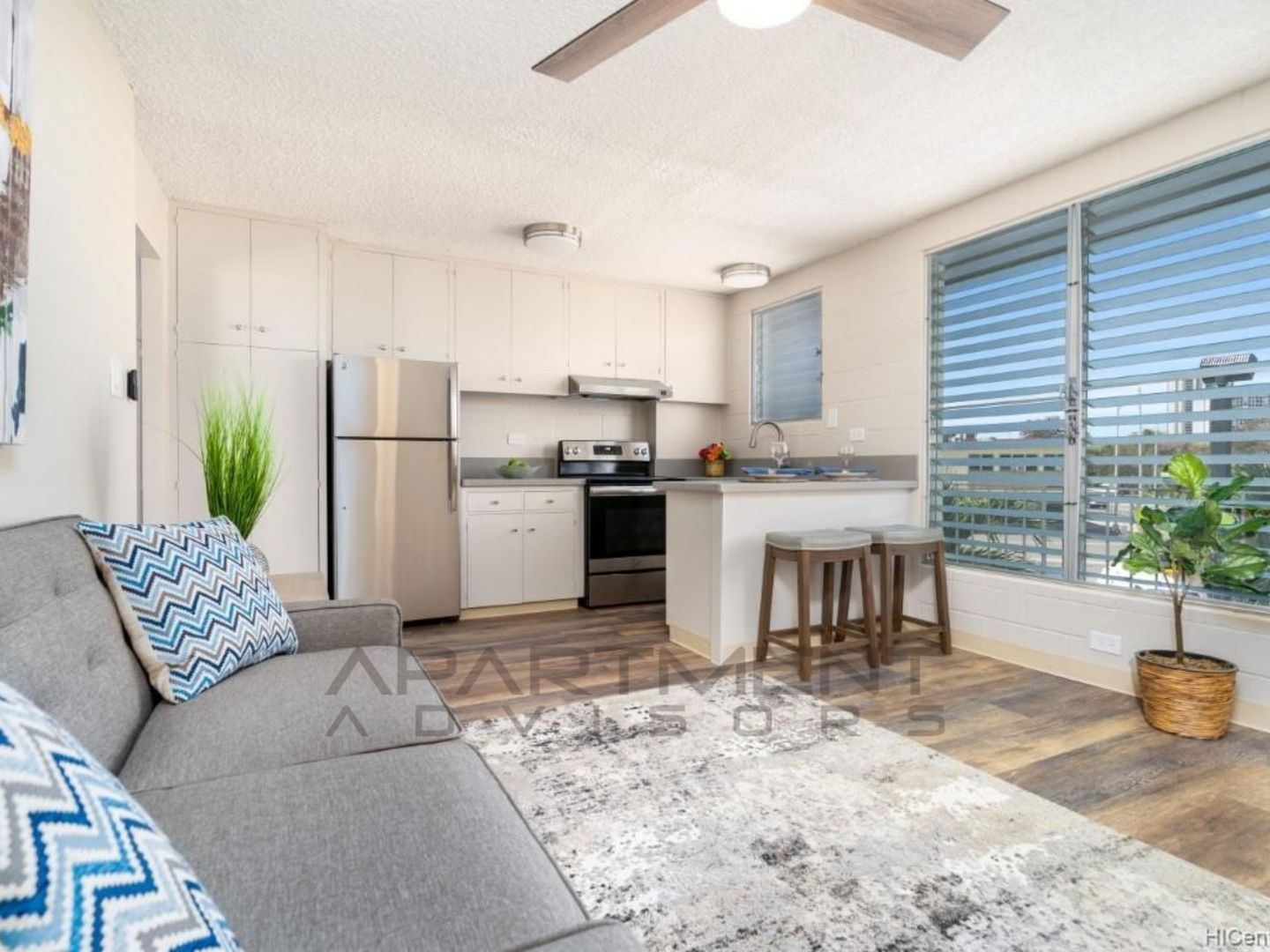 Honolulu Apartment: 3215 Hoolulu Street