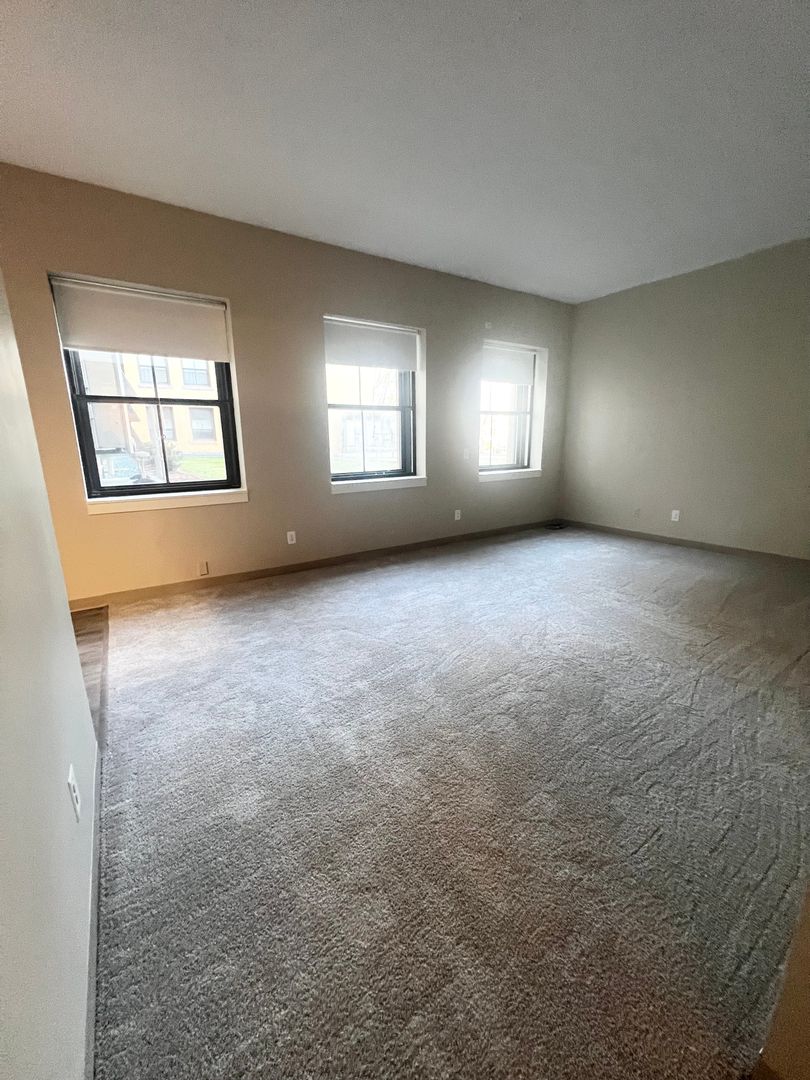 Melrose Apartment: 585 Main Street