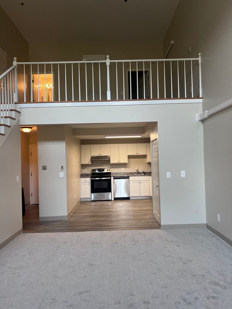 Melrose Apartment: 585 Main Street