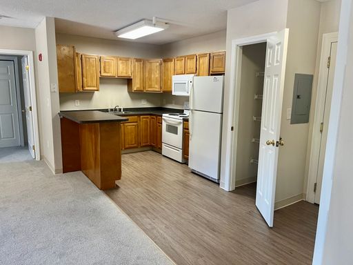Classic 2 Bed/2Bath