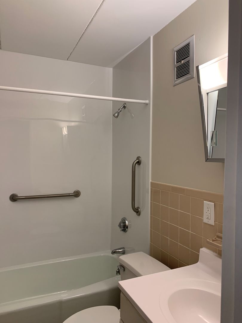 Wakefield Apartment: 11 Bartley  Street