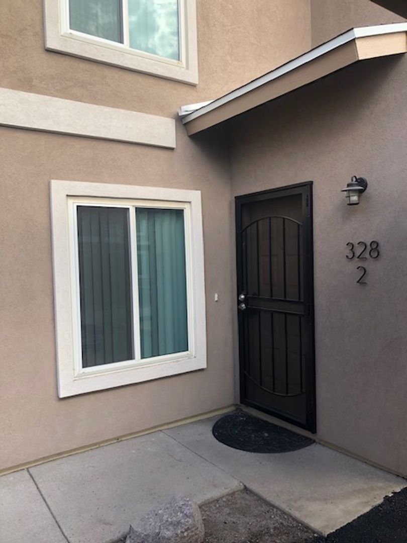 Tucson Apartment: 328-338 E Limberlost Dr