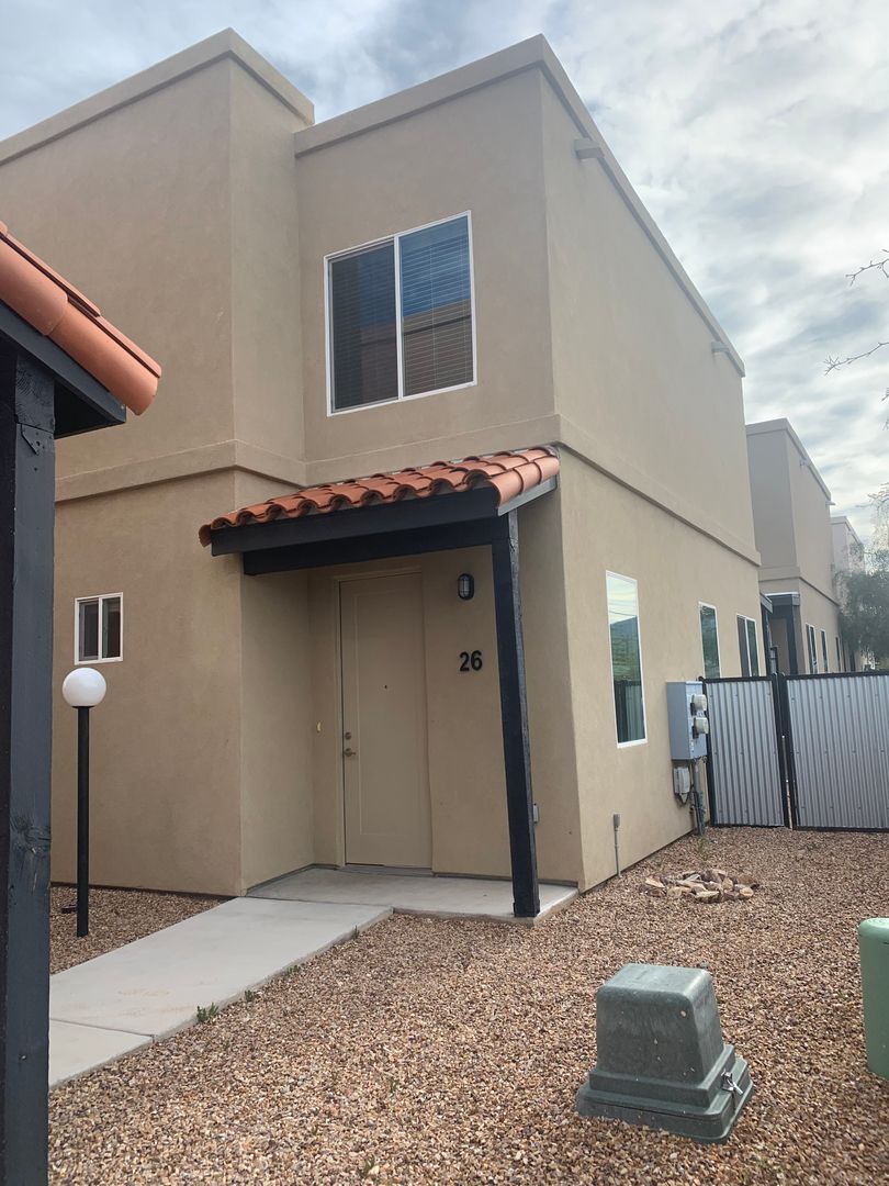 Tucson Apartment: 45 N Brown Ave