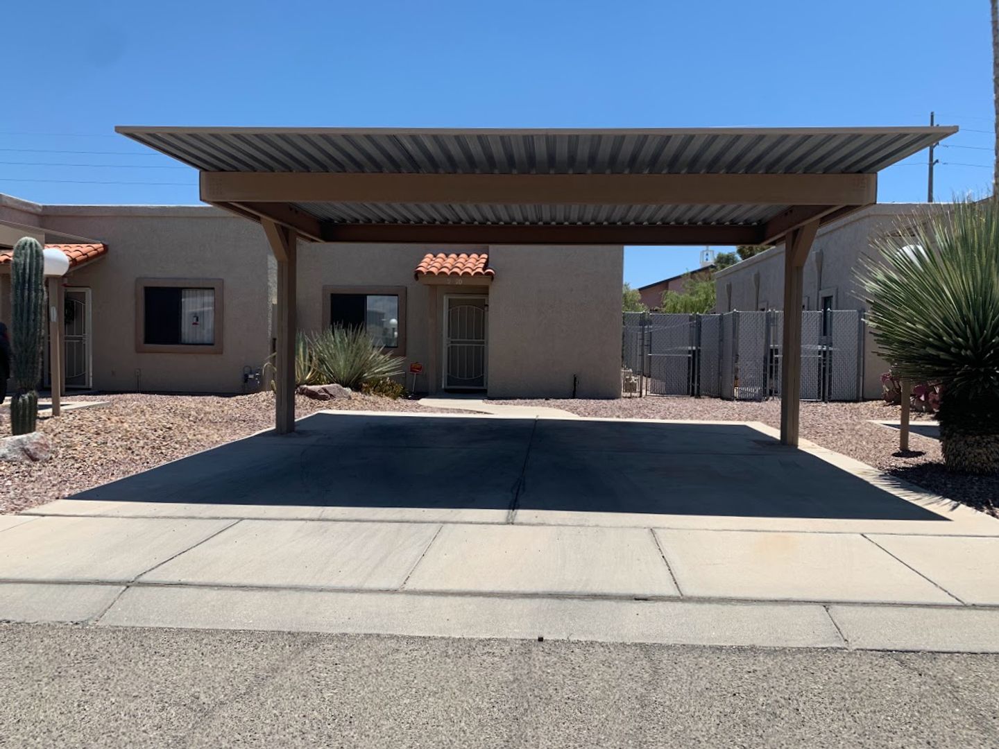 Tucson Apartment: 9101-9115 E Esperanza Drive
