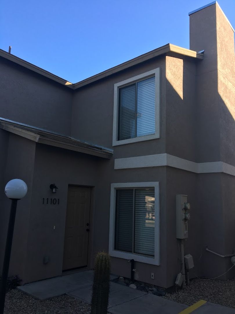 Tucson Apartment: 8980 E Speedway