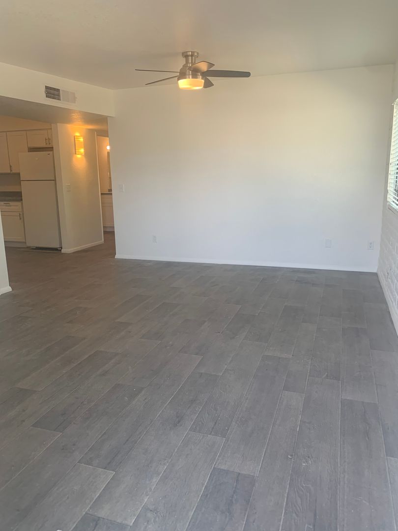 Tucson Apartment: 9009 E Broadway
