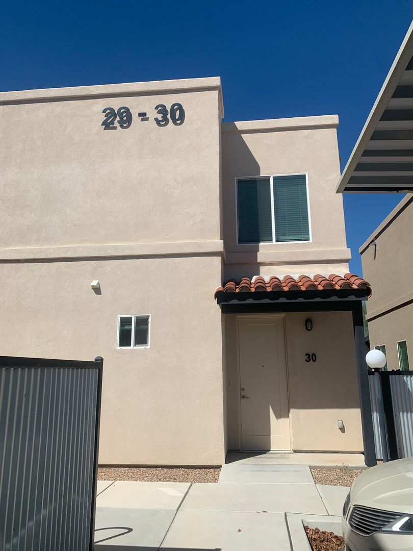 Tucson Apartment: 45 N Brown Ave