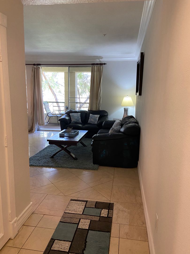 Las Vegas Condo: 220 E. Flamingo Rd.