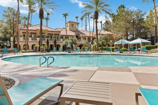 Discover Your New Home! Spacious 1-Bedroom Condo Near the Las Vegas Strip – photo 1