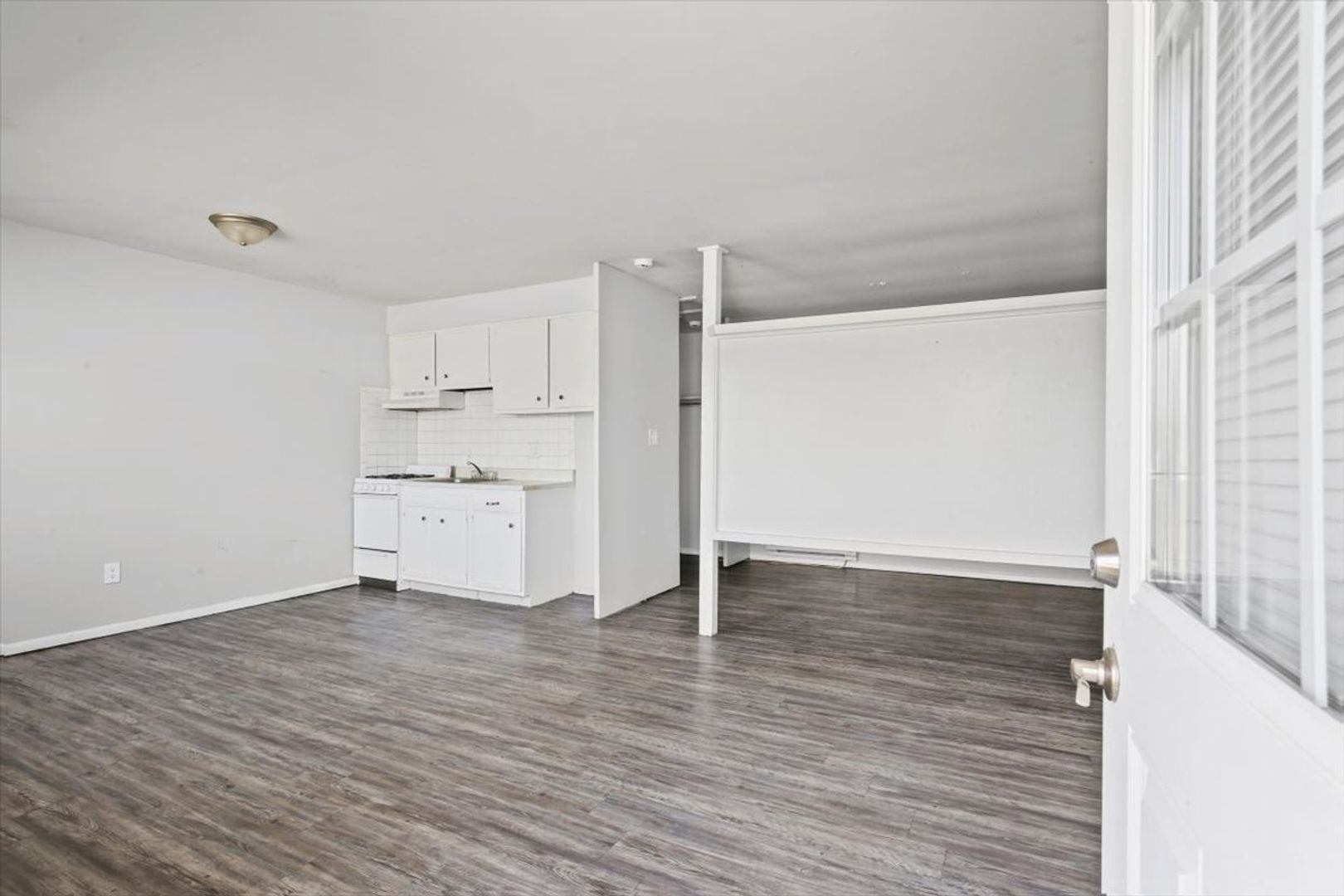 Normal Apartment: 1208 Major