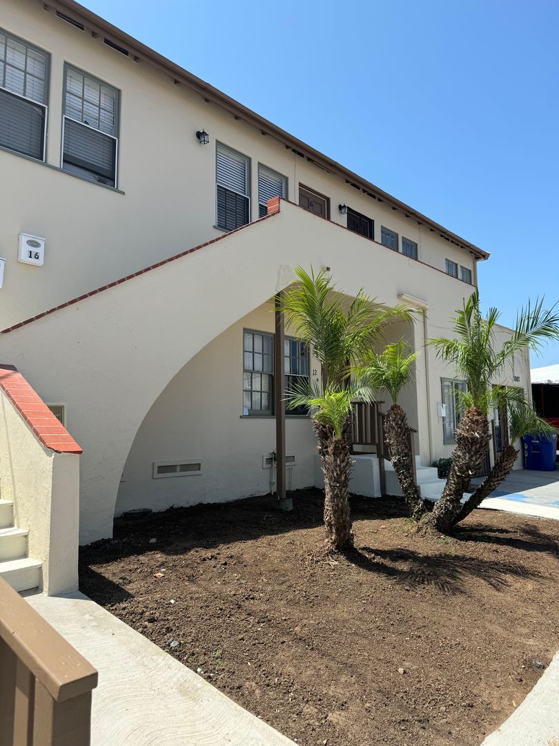 National City Apartment: 1001-1007 National City Blvd