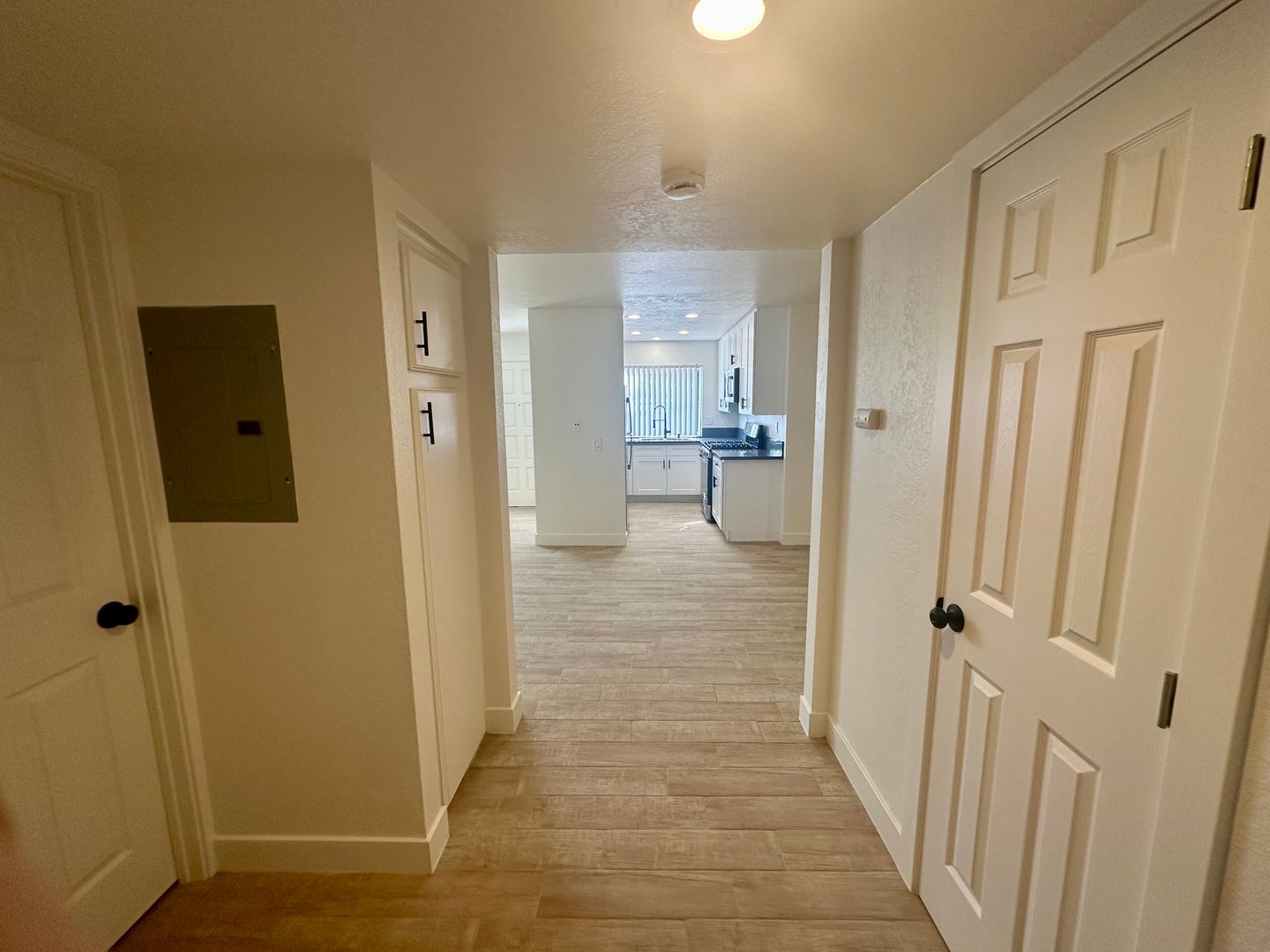 Vista Apartment: 711 Franklin Lane