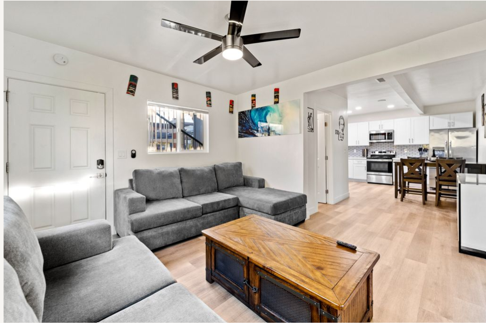 San Diego Apartment: 3076-3080  University Av