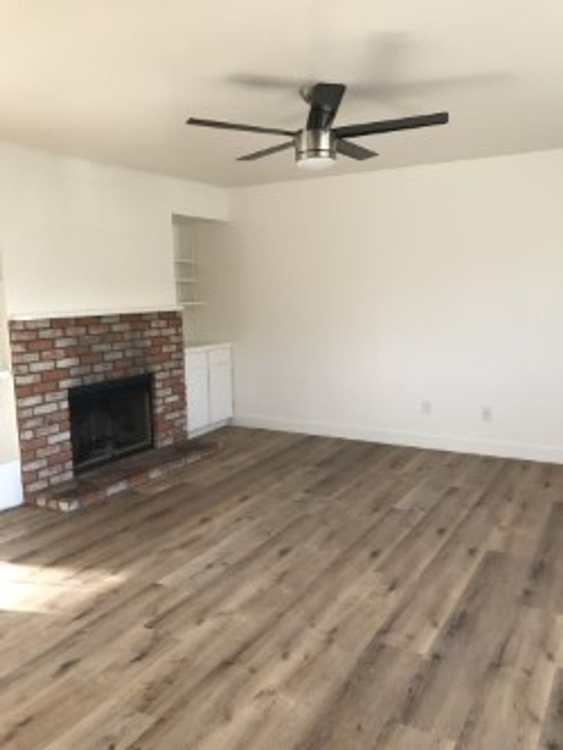 Escondido Apartment: 1056 N Escondido Blv