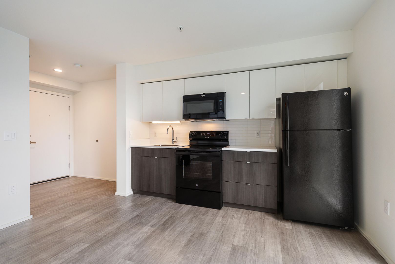 1404 Boylston 7 of 14