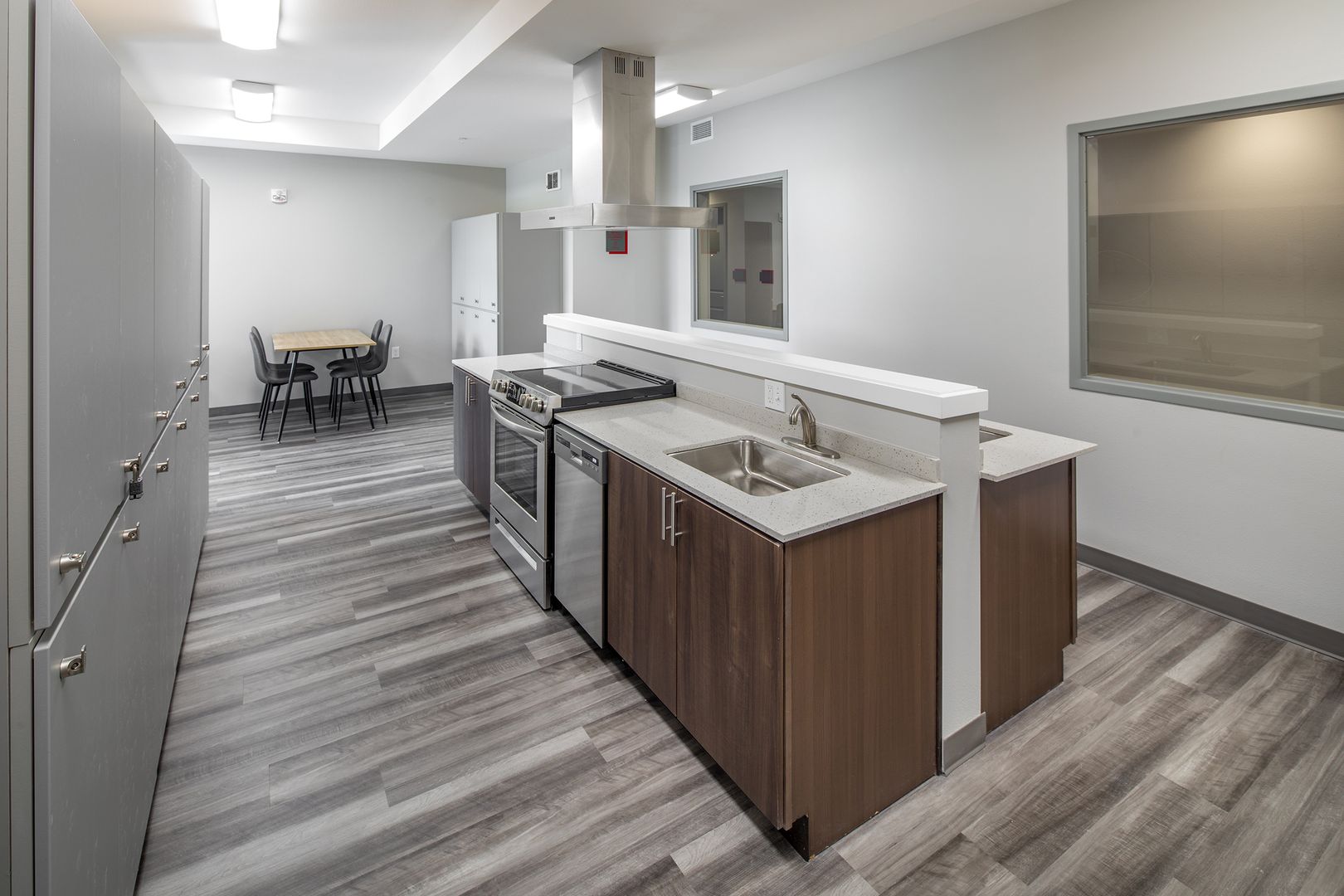 Ascend Apartments 7 of 9