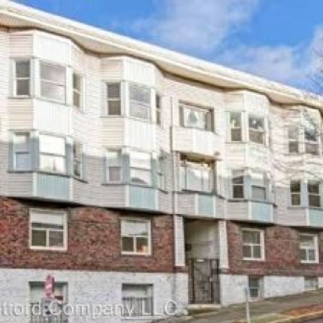 Seattle Apartment: 304 E Olive Place