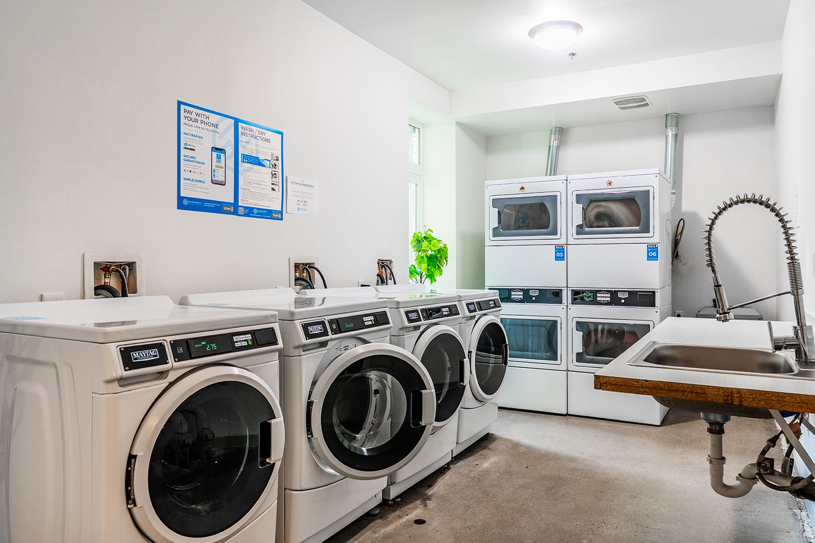 Laundry room at 1806 23rd Ave (2 of 2)