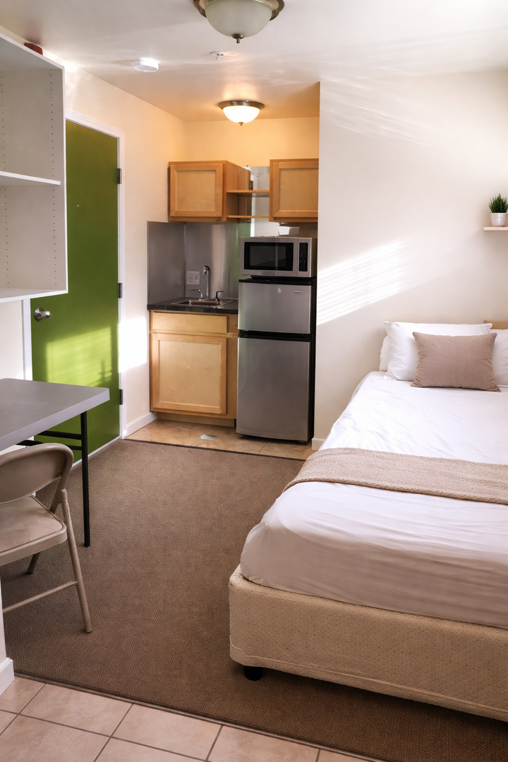 Seattle Apartment: 4516 7th Ave NE