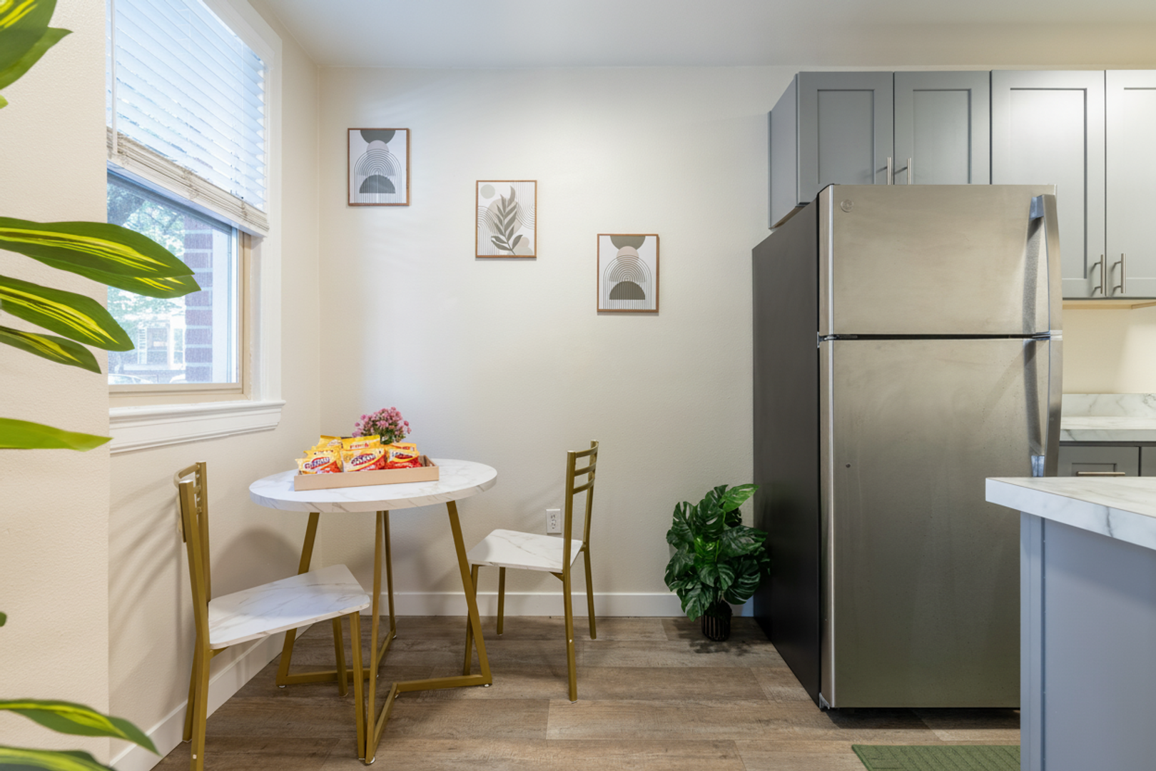 Stockbridge Apartments 7 of 12