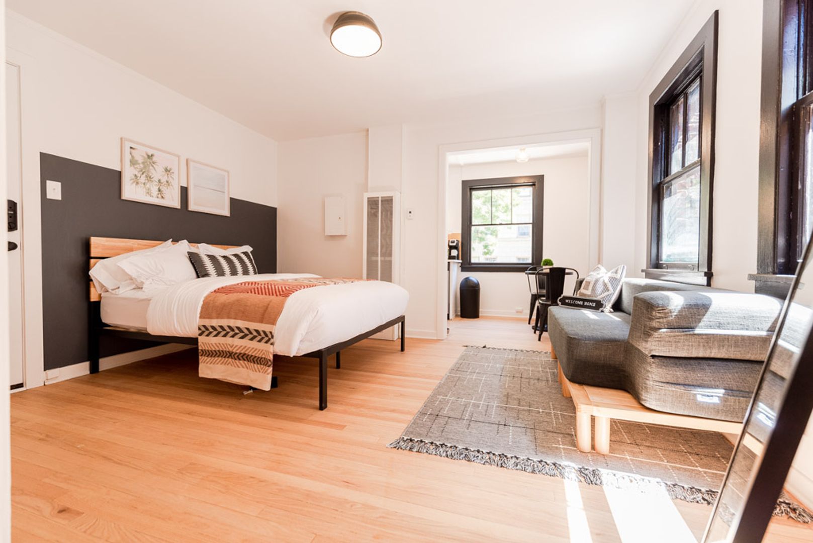 Seattle Apartment: 1515 Bellevue AVE