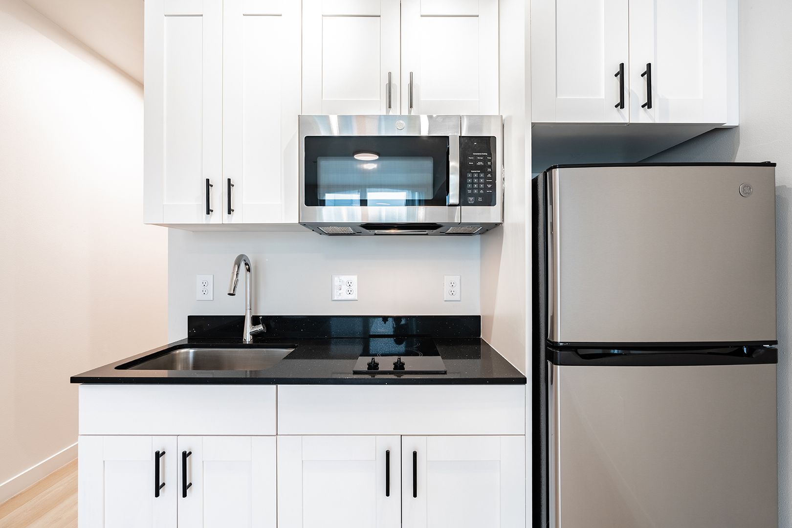 Tacoma Apartment: 201 E 25th St