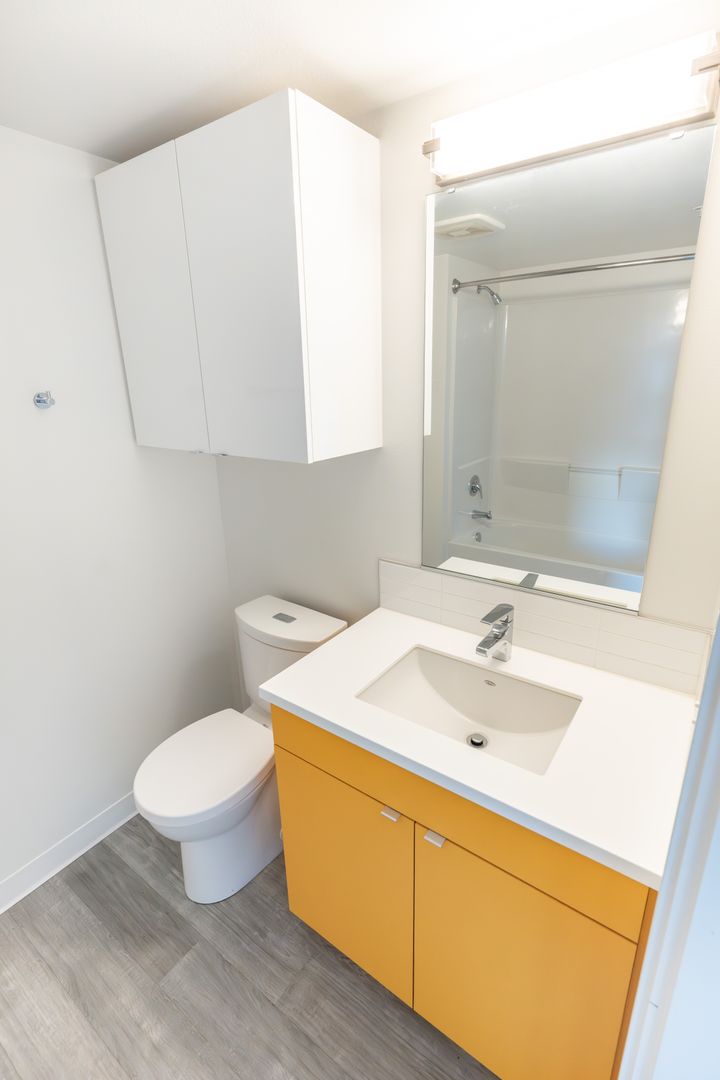 1404 Boylston 5 of 10