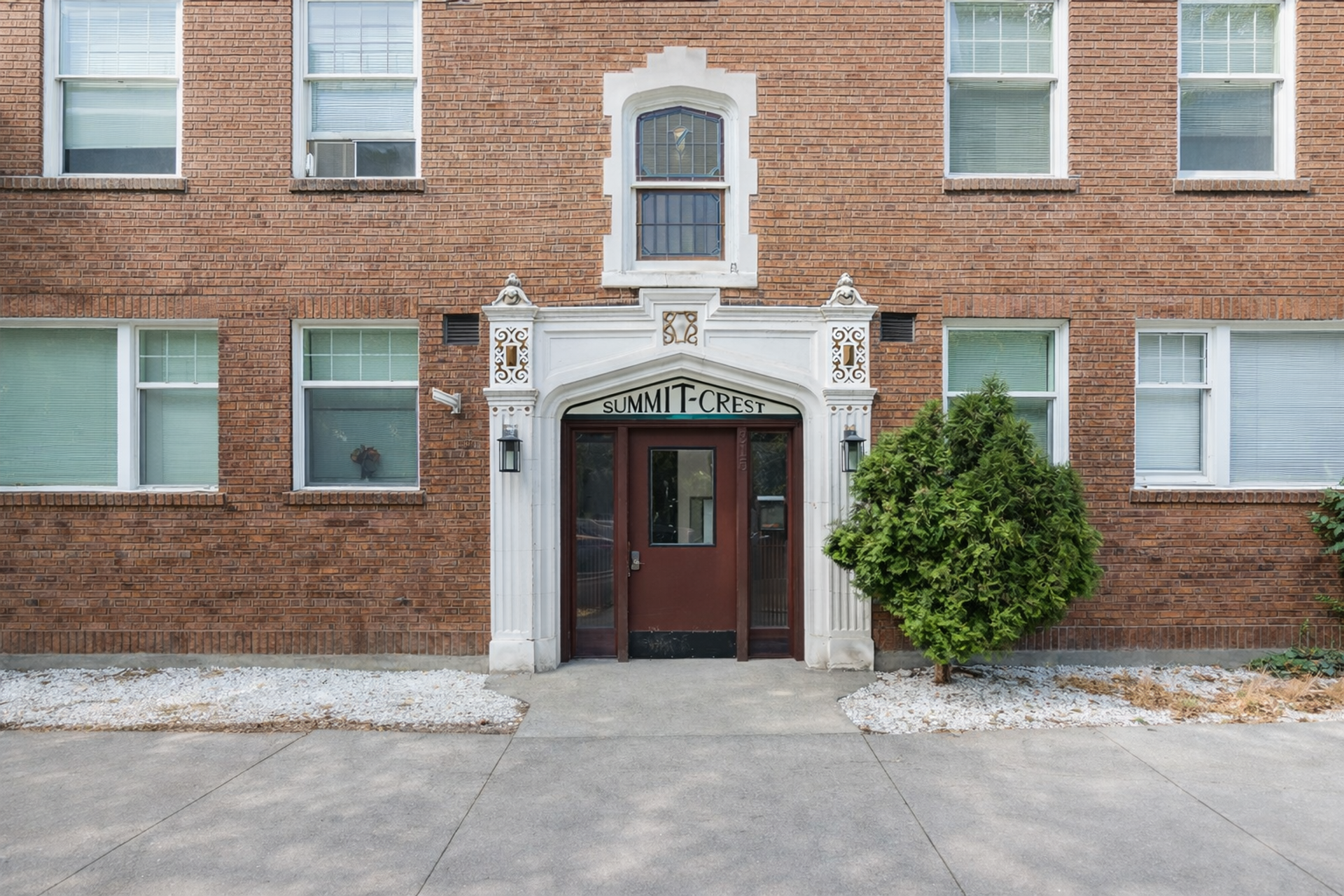 Seattle Apartment: 315 Summit Ave E