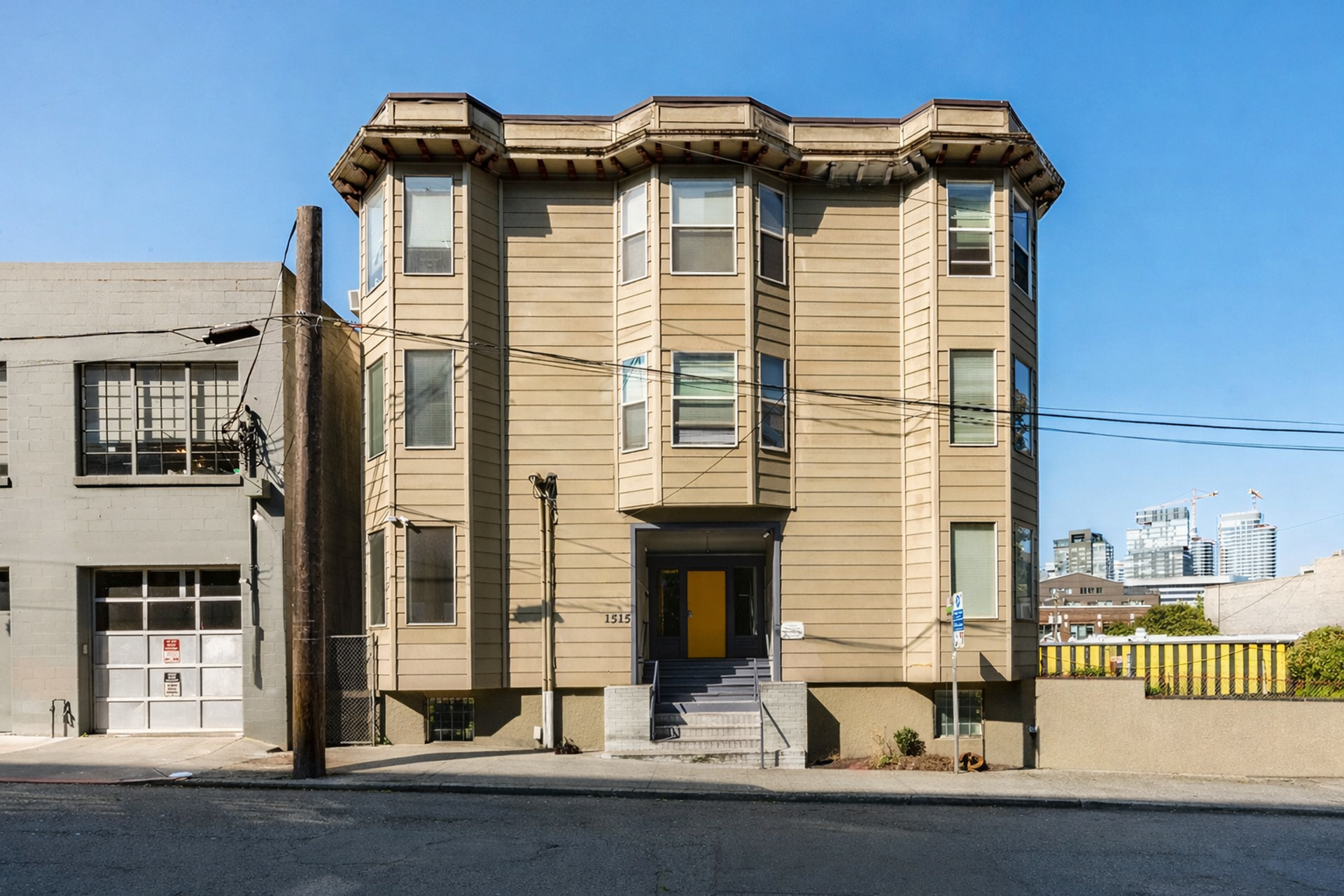 Seattle Apartment: 1515 Belmont Ave
