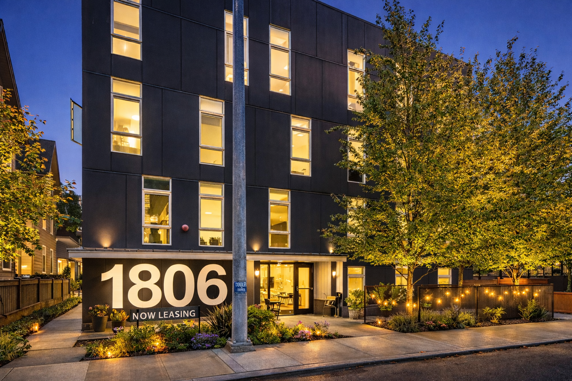Seattle Apartment: 1806 23rd Ave