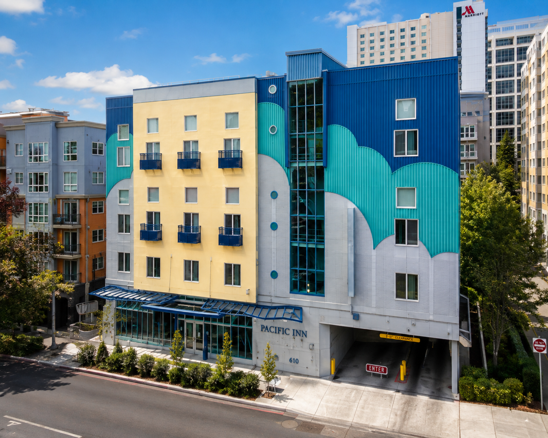 Bellevue Apartment: 225 112th Ave NE