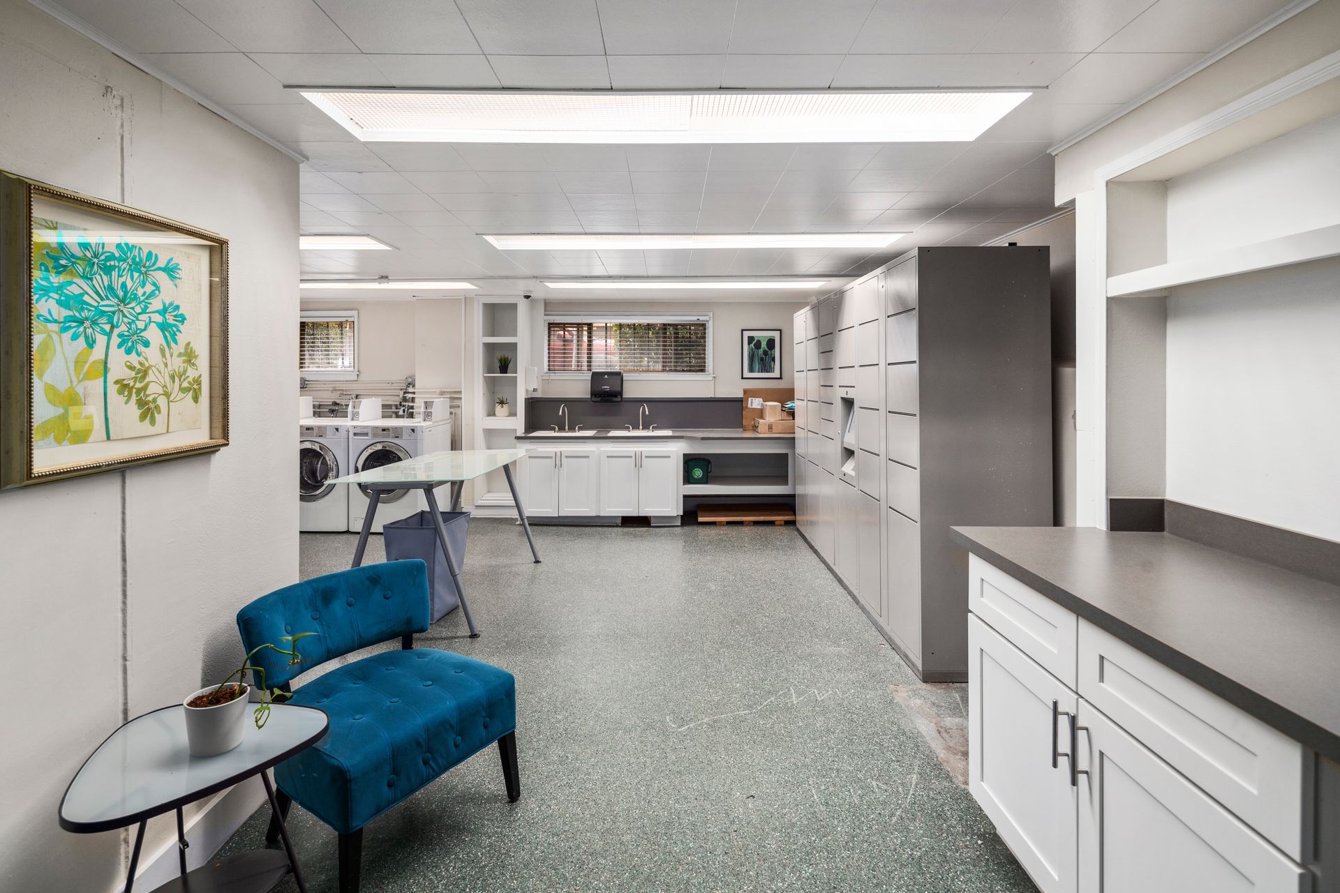 Seattle Apartment: 1705 Belmont Ave