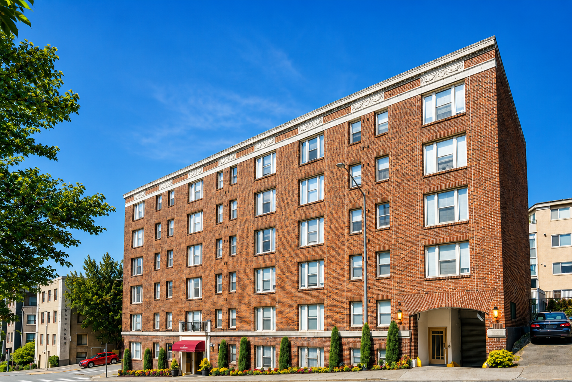 Stockbridge Apartments 4 of 12