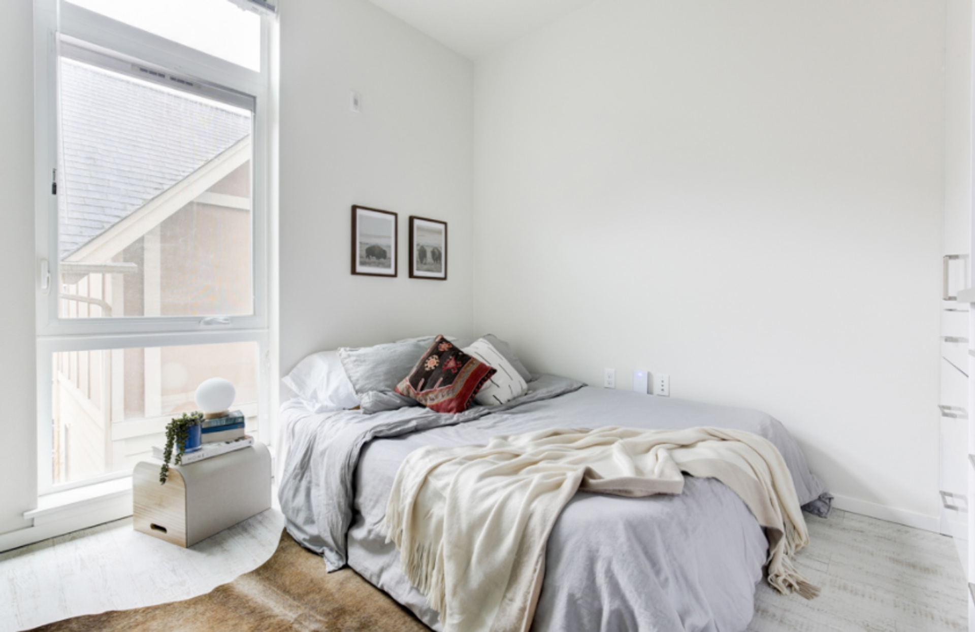 Seattle Apartment: 1806 23rd Ave