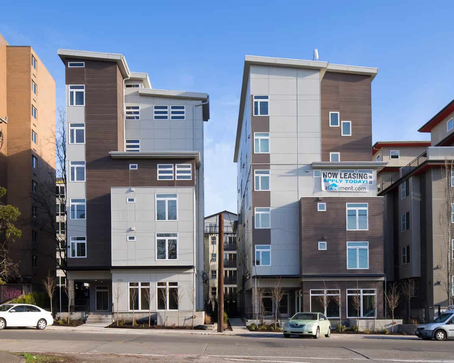 Seattle Apartment: 4524 7th Ave NE