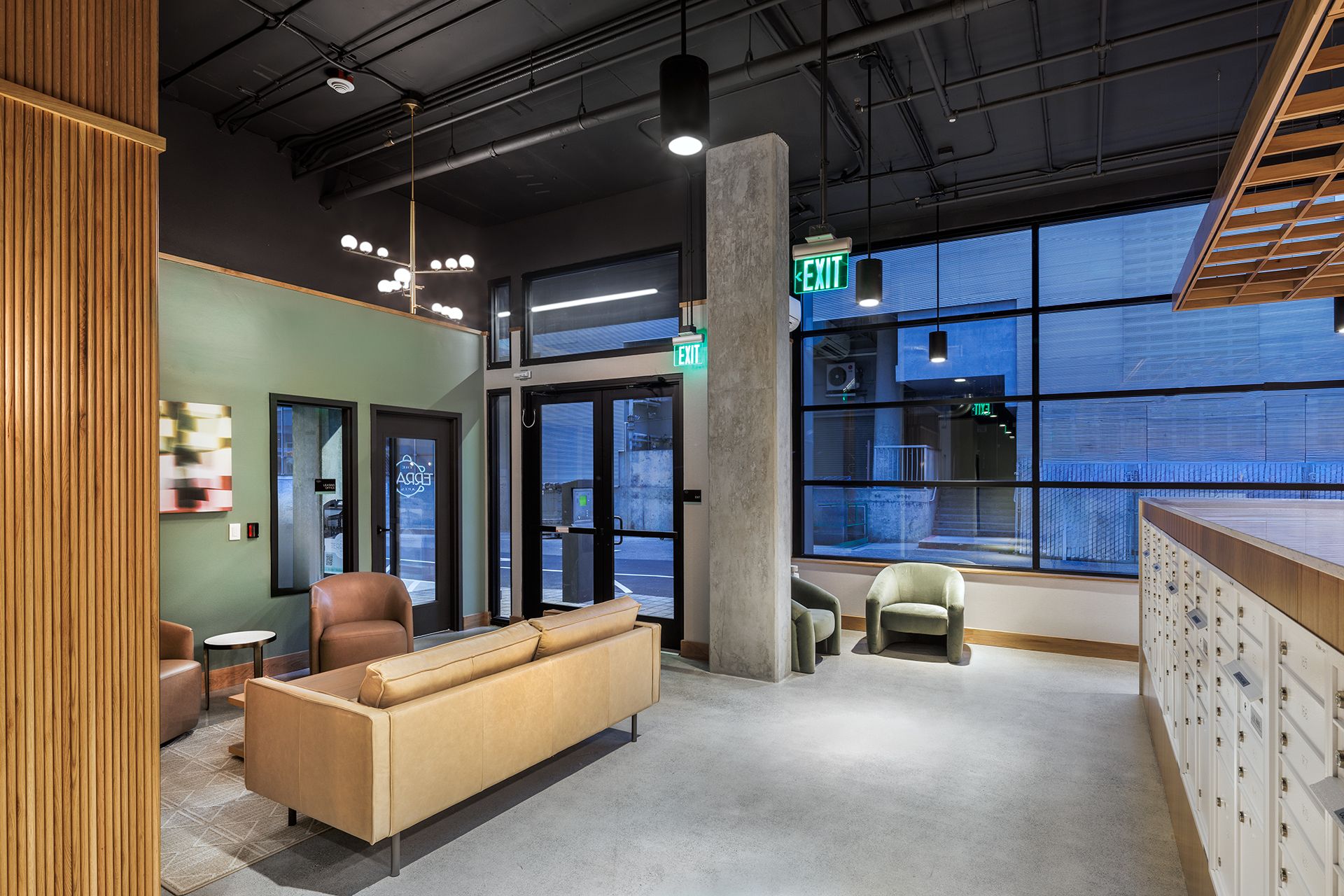 Lobby at Terrapin (1 of 2)