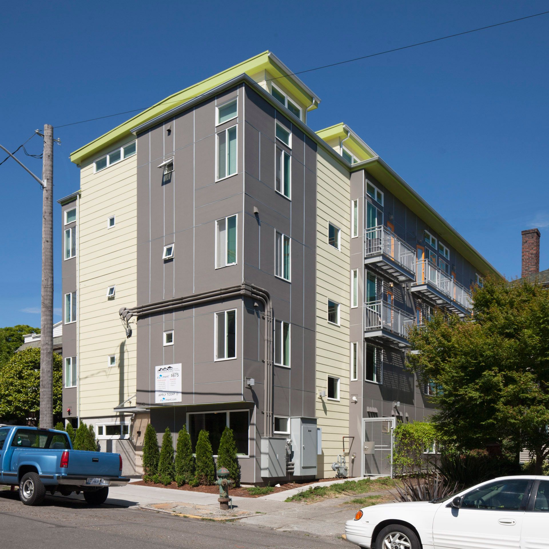 Seattle Apartment: 3642 Woodland Park Ave N
