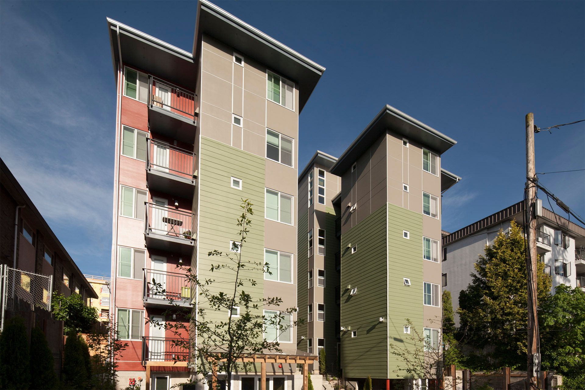 Seattle Apartment: 4036 8th Ave NE
