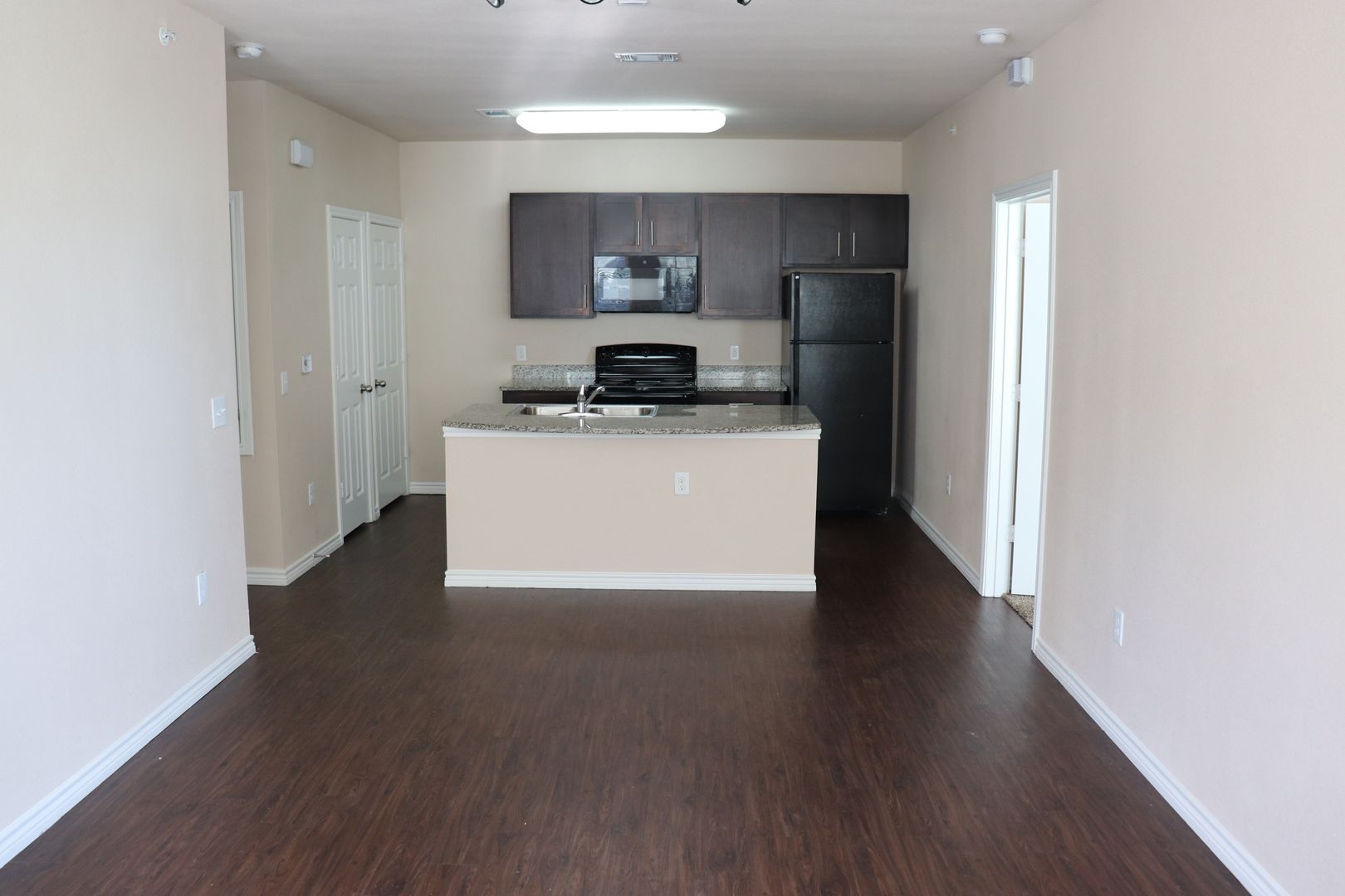 San Marcos Apartment: 1651 Post Road