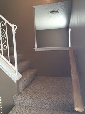 Spacious 2 bedroom 1.5 bathroom 1150 sq. ft. Apartment with Washer and Dryer Connections – photo 1