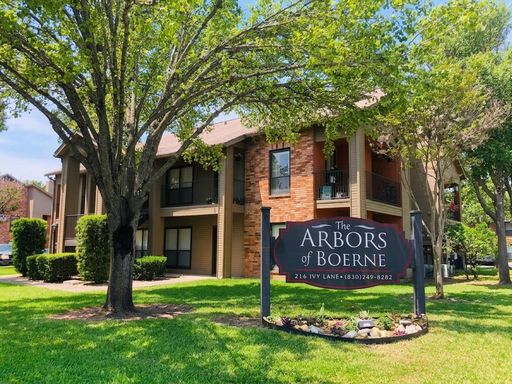 Beautiful 1 bedroom 1 bathroom 786 sq. ft. 2nd Floor Apartment Home