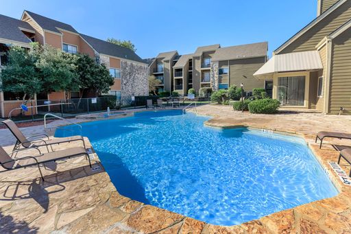 Remarkable 1 bedroom 1 bath 703 sq. ft. Apartment – photo 1