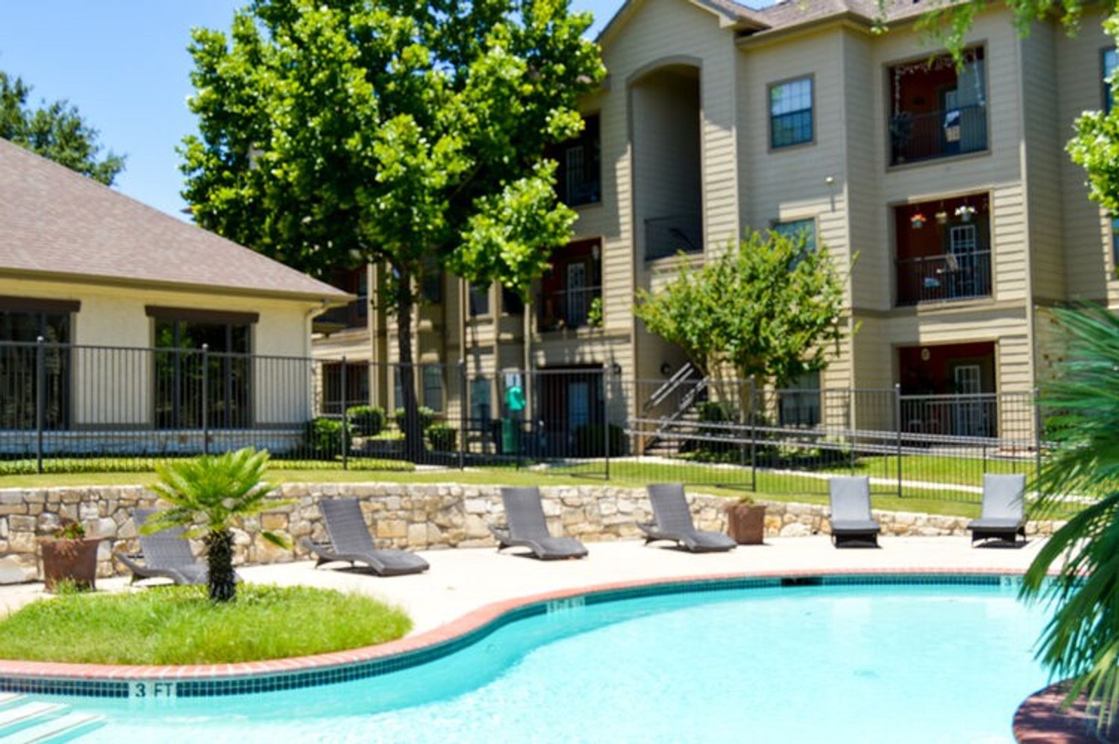 San Antonio Apartment: 11727 Culebra Rd